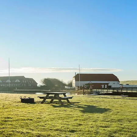 3 Bedroom Pet Friendly In Ferienhaus *