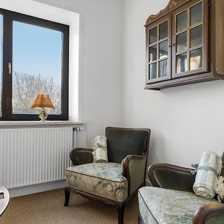3 Bedroom Pet Friendly In Holiday home Ribe